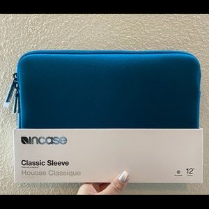 Laptop/tablet case